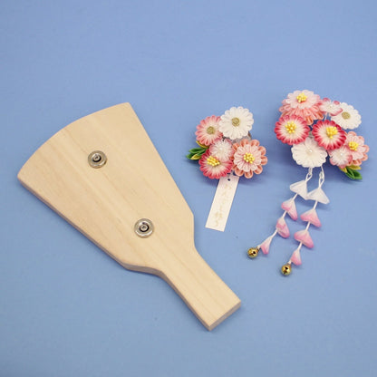 つまみ髪飾り羽子板 #7美羽 髪飾り外す