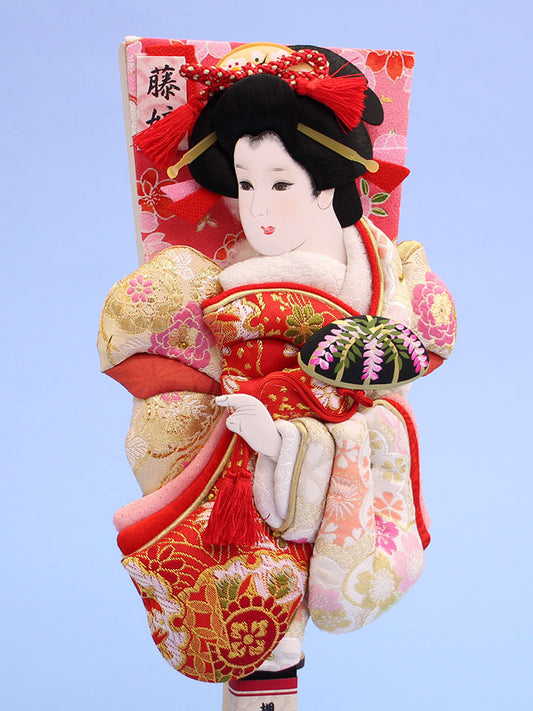 押絵羽子板 桜華振袖 台付き　右から