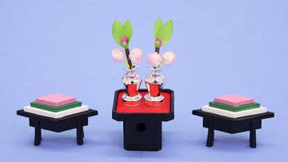 雛道具菱高三宝 15号 黒塗り献上 (木製)