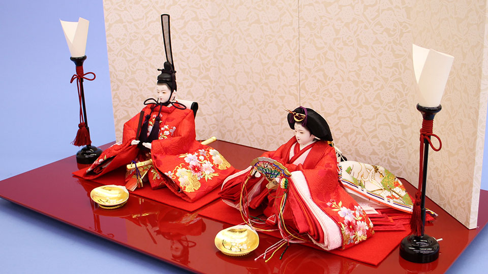 雛人形平飾り 京十二番極上金彩刺繍　赤　花唐草　ズーム