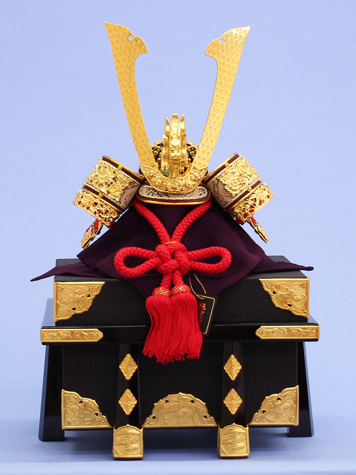 五月人形 単品兜 高さ48cm 一徳作 10号純金箔押合わせ鉢兜竜頭付き兜