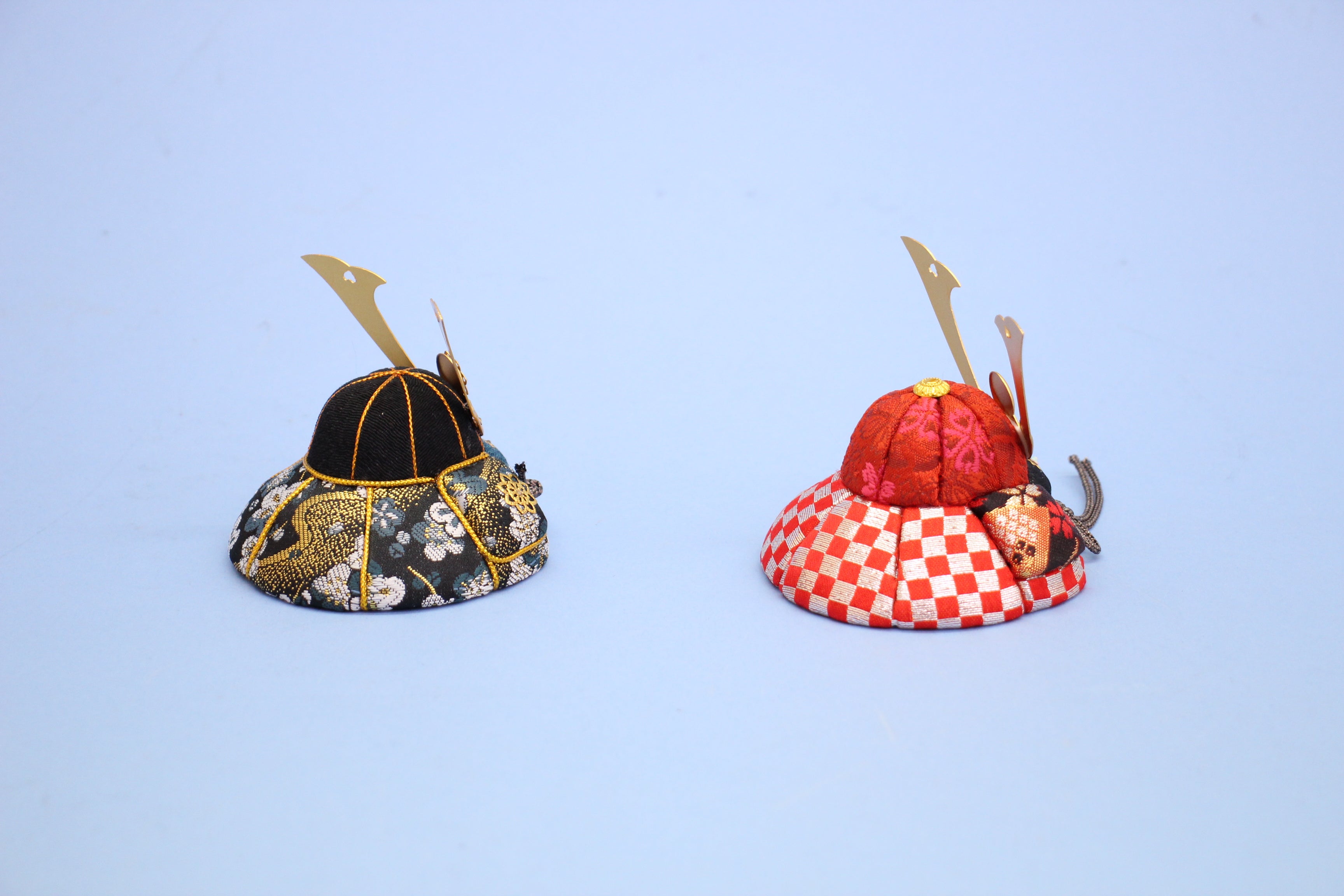 木目込み人形材料 No232 豆兜 まめかぶと – 寿鳳人形の東芸