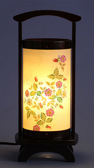 盆提灯インテリア燈明 和み ダークオーク(花苺)高さ33cm　暗所点灯