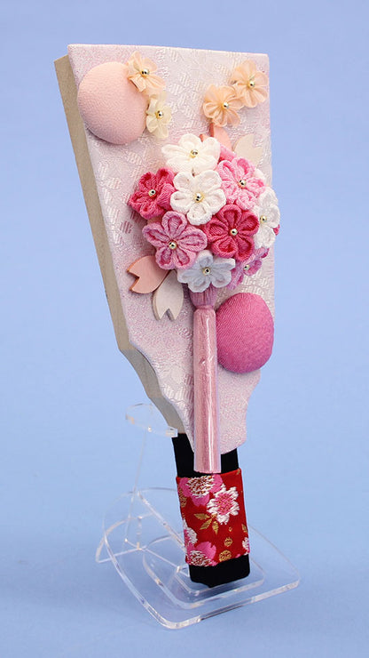 7号羽子板 梅丸(ピンク)アクリルスタンド付き　右から