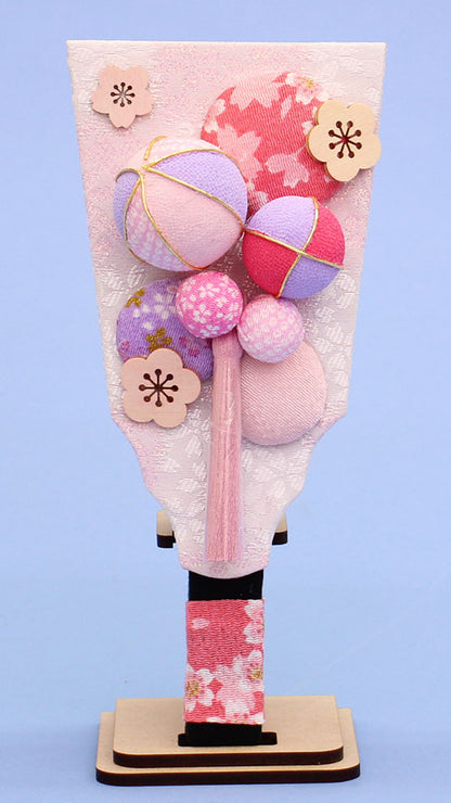 7号羽子板 ピンクまりMDFスタンド付き　正面