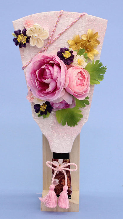 髪飾り羽子板 洋花(ピンク)白桐スタンド付き