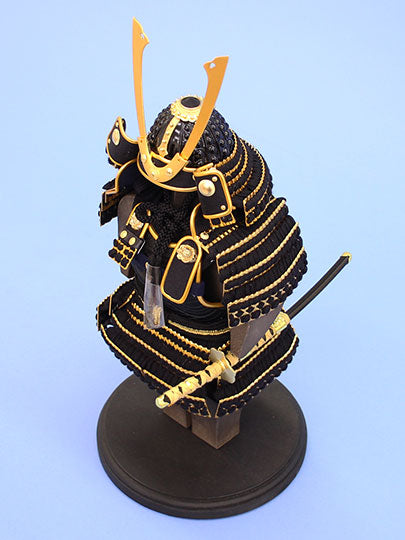 五月人形 単品鎧 高さ 33cm 雄山作 タンゴ侍 墨虎