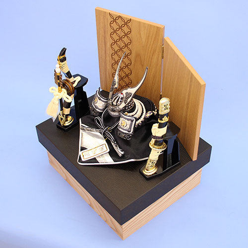 Boy's Day Doll kabuto Storage Set Width 30cm Compact No. 3 Smoked Silver Rising Dragon Tamo Shippo