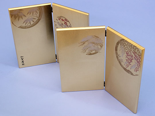 Folding screen for Hina dolls, 30cm high, No. 10, gold folding screen, two-panel set, gold leaf flower circle