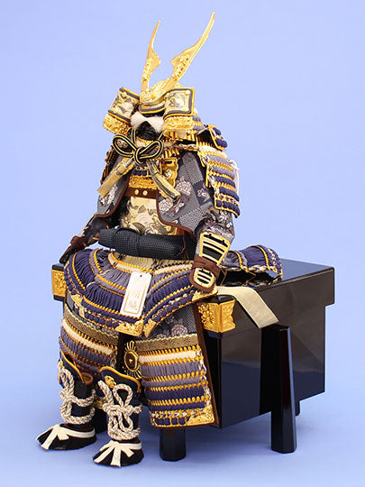 6号紺碧の鎧　横から