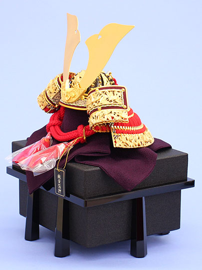 Casque unique de poupée May, hauteur 39 cm, travail Ittoku n° 9, casque de moineau en bambou à feuille d'or pur, article unique