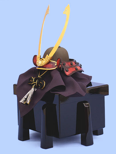 雄山作アルマドラ兜単品　櫃付き横から