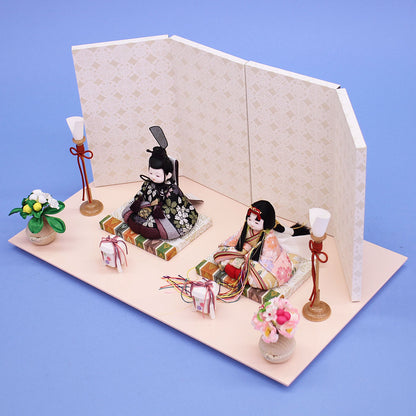 木目込み雛人形 JUHO-TOUGEI ふく　越前和紙花まり平飾り　横から