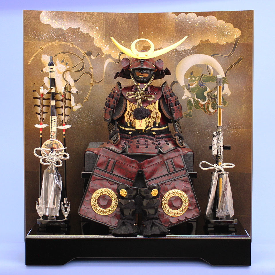 五月人形鎧飾り 幅 68cm 高さ 69cm 雄山作 7号虎千代鎧 風神雷神平飾りセット