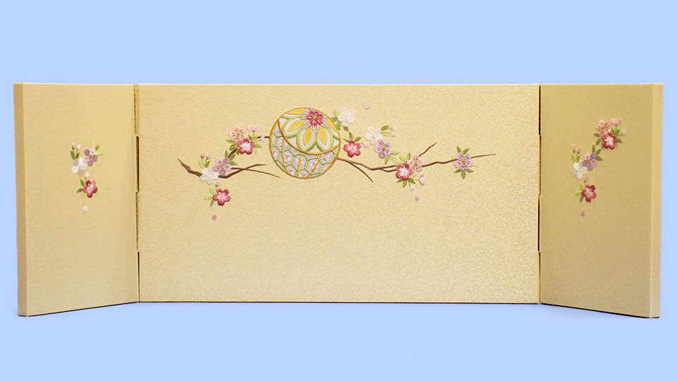 屏風  雛人形用 8号三曲包み込み まり桜