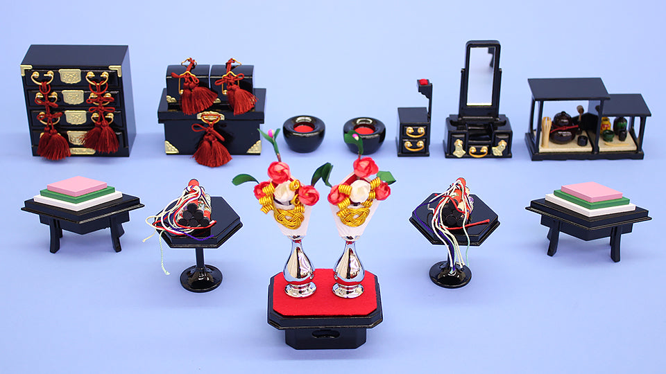 雛道具三段飾り用6点セット 25号献上菱(黒塗り)箪笥道具(木製)