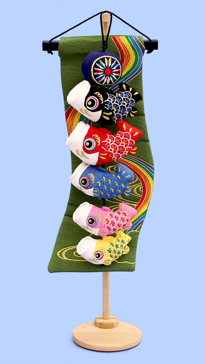 つるしタイプ鯉のぼり 高さ52cm 鯉5匹(ミニ)緑タペ台付き