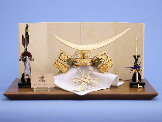 幅 45㎝  6号新緑の伊達兜　葵唐草平飾りセット