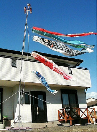 鯉のぼり、武者幟用ガーデンスタンド ポール矢車セット 　鯉掲揚イメージ