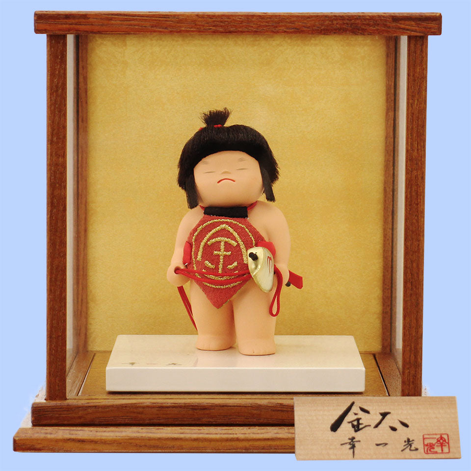 Musya Ningo doll displayed alongside a Gogatsu doll. – 寿鳳人形の東芸