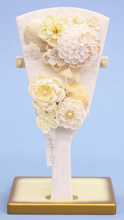 髪飾り羽子板ましろ簪金ぼかし台付き