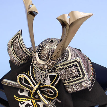 Casque simple de poupée May, hauteur 45 cm, n° 12, casque Inden argenté fumé avec boîtier laqué noir