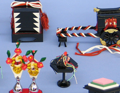 献上菱(黒塗り)(木製)イメージ