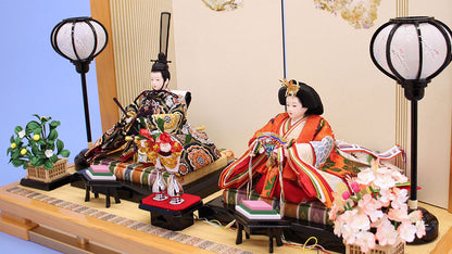 雛人形平飾り 京十二番極上正絹　箔花丸　ズーム