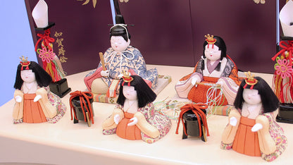 木目込み雛人形 幸一光作このみ五人 光琳桜古代紫収納飾り　ズーム