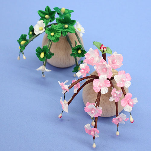 Poupée Hina Sakura Tachibana Hauteur 7,0 cm Grande Sakura Tachibana pleureuse (base en boise blanc)