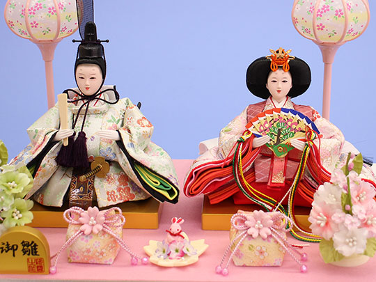 雛人形ケース飾り 二人 小芥子親王ホワイトケース　人形正面