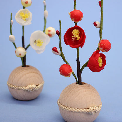 ひな道具単品　紅白梅　丸木目ベージュ紐　ズーム