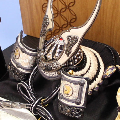 Boy's Day Doll kabuto Storage Set Width 30cm Compact No. 3 Smoked Silver Rising Dragon Tamo Shippo